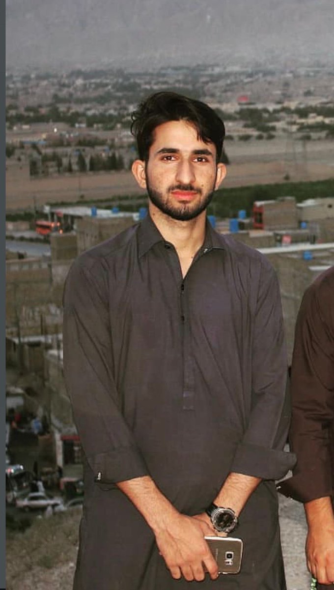 Mehlab_Deen's tweet image. Family of nizam is in a turmoil that what’s his crime a beacon of light for his family who have dreamed of getting him succeed in his life,he has reached & succeed all the steps but at the last moment he is being punished without any charge,he must be released
#ReleaseNizamBaloch
