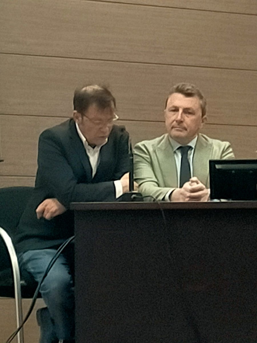 Pascual_SH's tweet photo. Interviniendo en la II Asamblea Nacional del Coeficiente Reductor de Jubilación de los trabajadores de la Industria Química y del Refino, organizada por @STR_Sindicato en la ciudad de #Cartagena 🇪🇸🛢️⚗️

#CoeficienteReductorSTR
