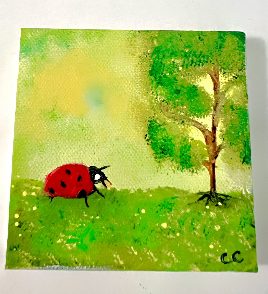 Hand painted ladybug 🐞 #tinypainting  buy the original here : https://t.co/fUp8FI2gov https://t.co/UKKo7QqfIF