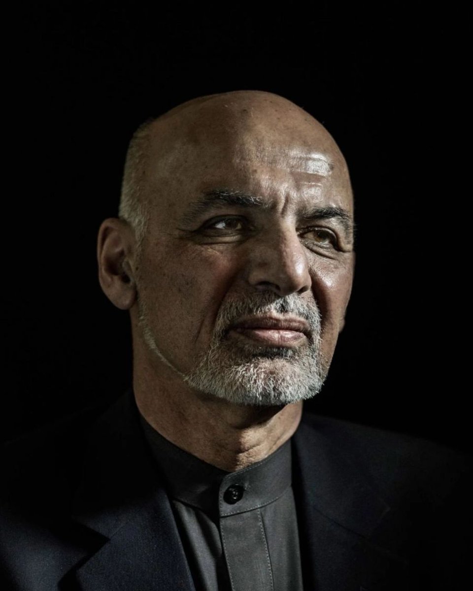 غنی: اخراج مهاجران افغان از ایران و پاکستان بی‌ملاحظه و خلاف قوانین بین‌المللی است

محمد اشرف غنی، رئیس‌جمهور فراری افغانستان، در ادامه‌ی ‌پادکست‌هایش پنج‌شنبه (۲۱ حمل)، اخراج مهاجران افغانستان از کشورهای همسایه را «بی‌ملاحظه و برخلاف قوانین بین‌المللی» توصیف کرد.

آقای غنی، با