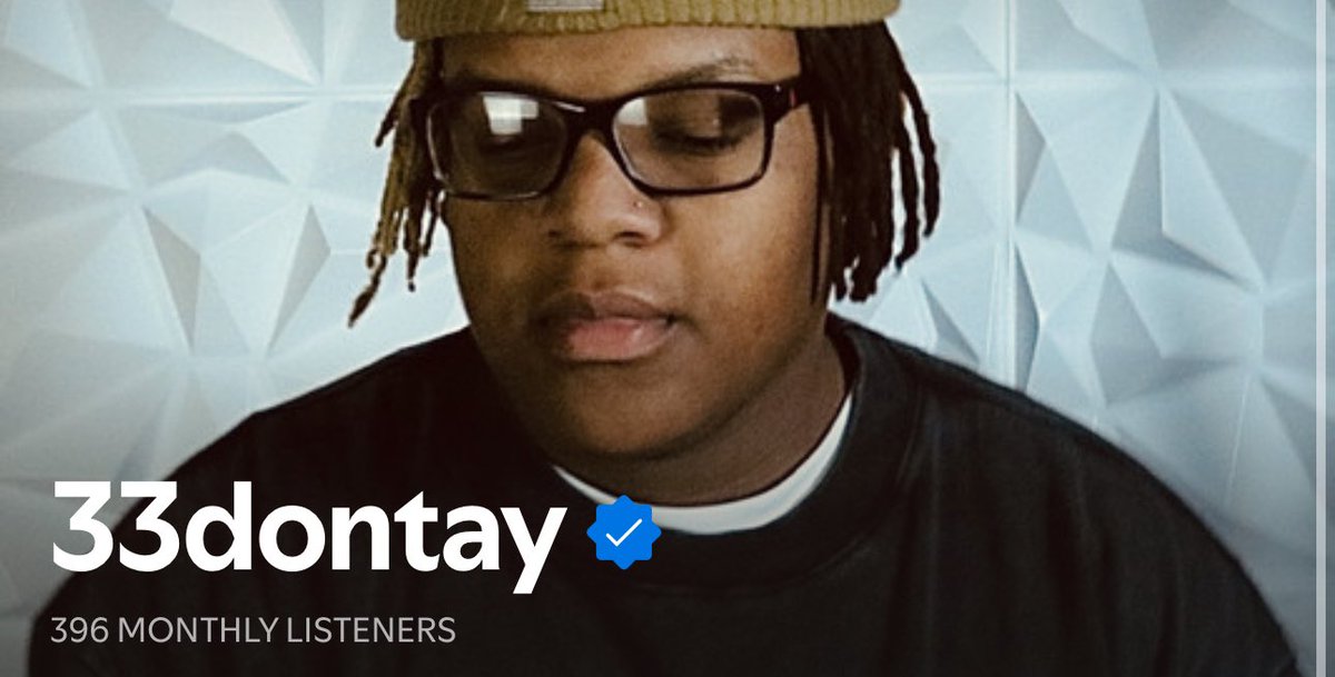 33dontay's tweet photo. da climb back up, go tune in get me to 500 and i got a special drop https://t.co/DC3Q10RrEW
