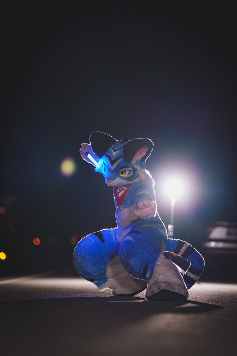 放馬過來!

📸 <a href="/ROOFnMILUO1011/">萊恩-ミロ＆ポル &ルーフ/ NEXT→UTFG 2025</a> 

#FursuitFriday