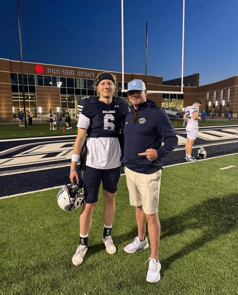 Dee Galban tweet media