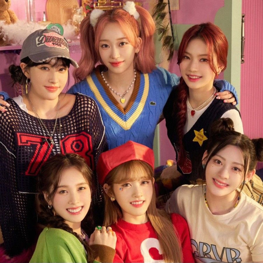 hueromantics's tweet photo. if you like [txt song], you should try [stayc song] - a thread 🫧 https://t.co/LzTKQJyhyQ
