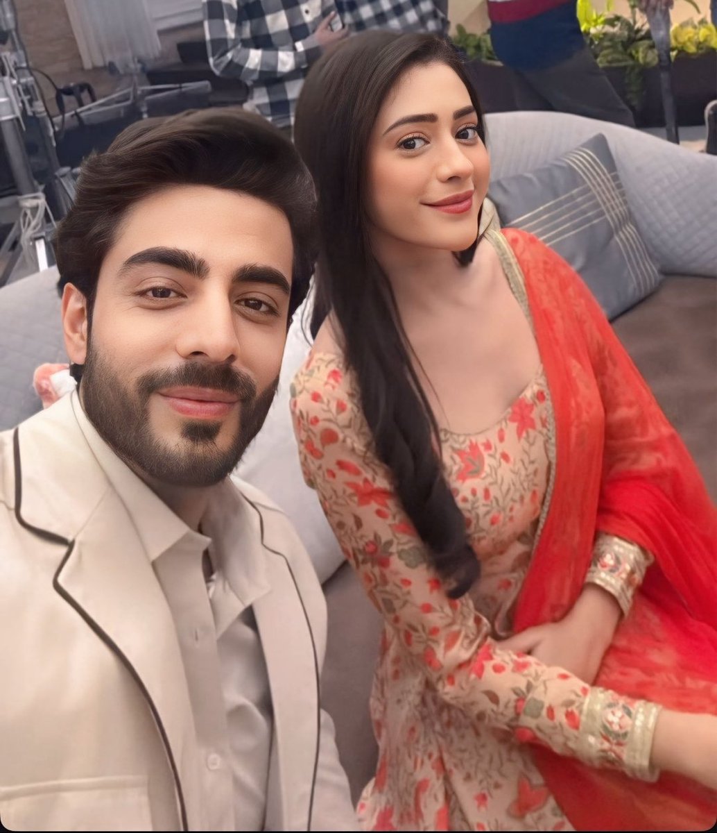 anjali444341's tweet photo. Evil eyes off...cutusss🧿🧿🧿🧿🧿🧿🧿❤️❤️❤️❤️❤️

#Hibanawab #KrushalAhuja #Ruank #KrusHi #Jhanak https://t.co/YTcoXcqvJM