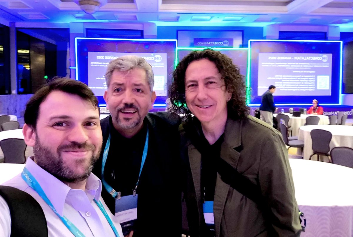 IquallNetworks's tweet image. Great conversations at #ConectaLatam Mexico 2025! Sharing our breakthroughs in network automation with the telecom community.