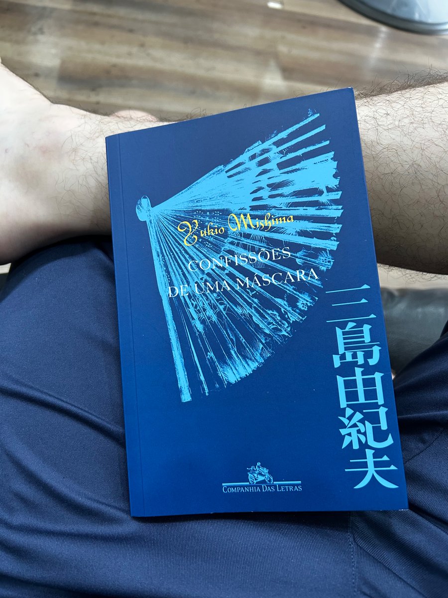 ynpoti's tweet image. Arrependido de não ter começado a ler esse livro antes.