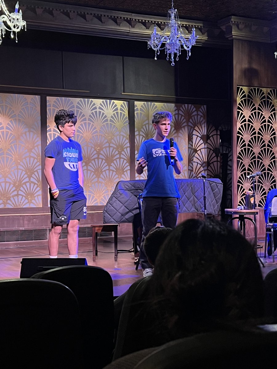 CYITML's tweet photo. Packed C-10 session last night! From Don Carlos's Student Leadership Council leadership to service projects announcements, new SLC unveiling, and wisdom from Lori Top about being a COMPETITOR in leadership - these nights shape future leaders! π #C10Program #MentorKCKids https://t.co/fycw0HCHNC