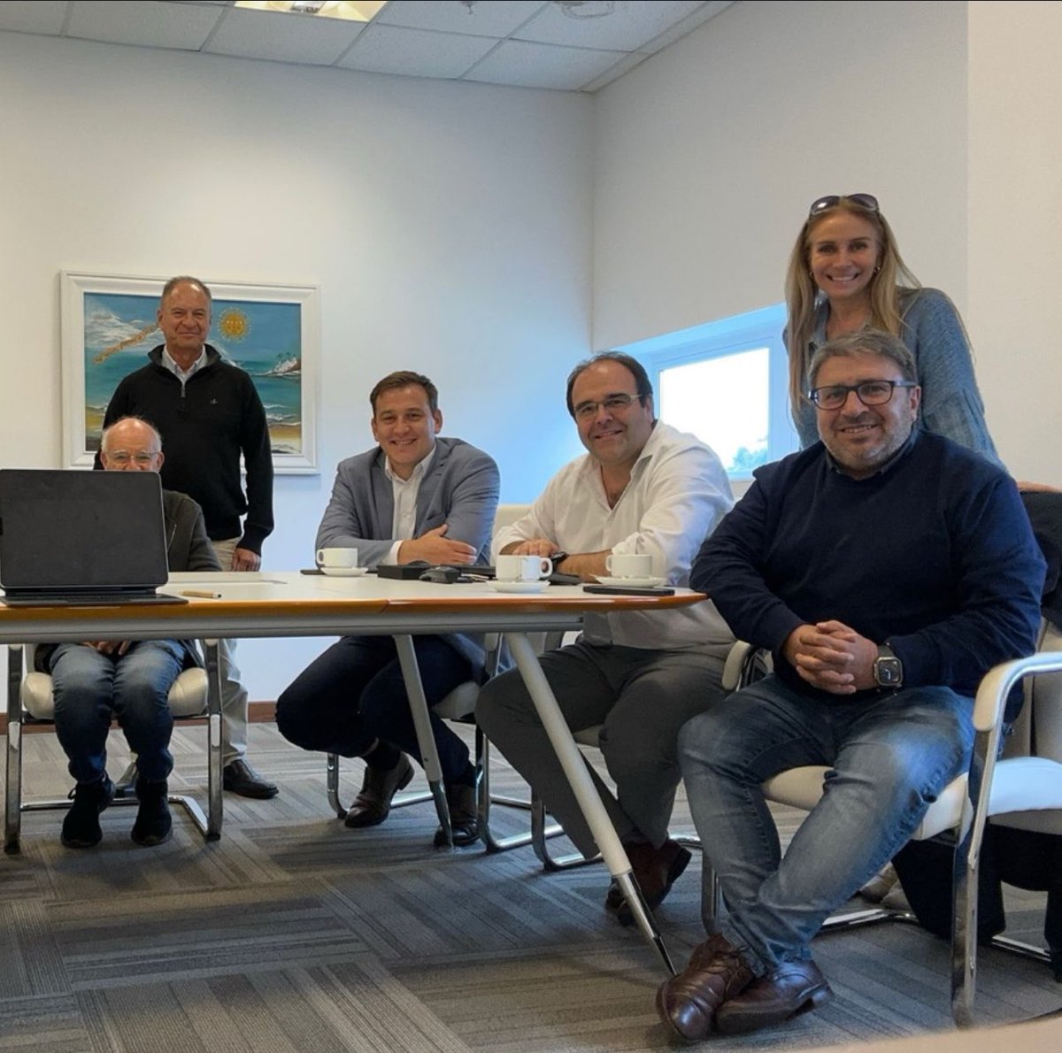 @bureaupunta tweet media