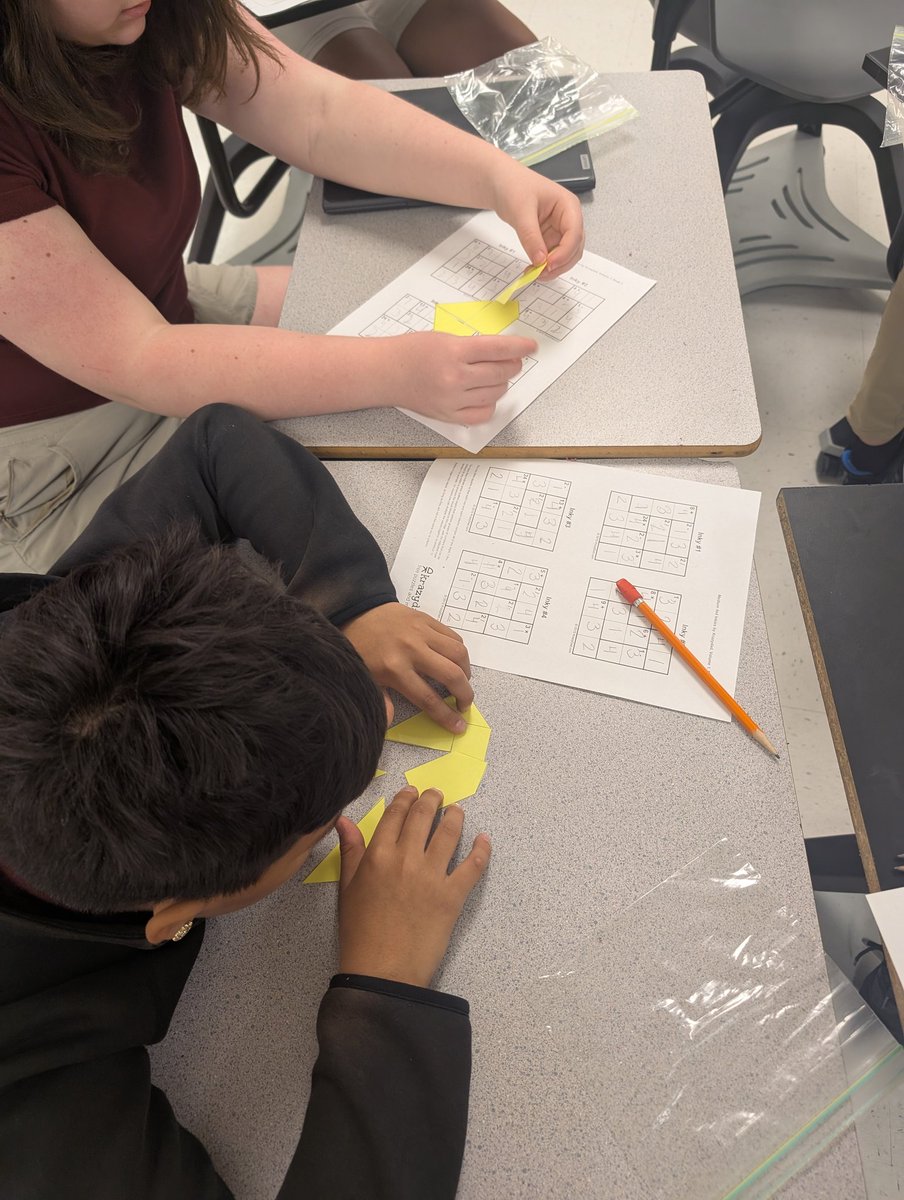 Light Bulb Moment 💡 tweet media