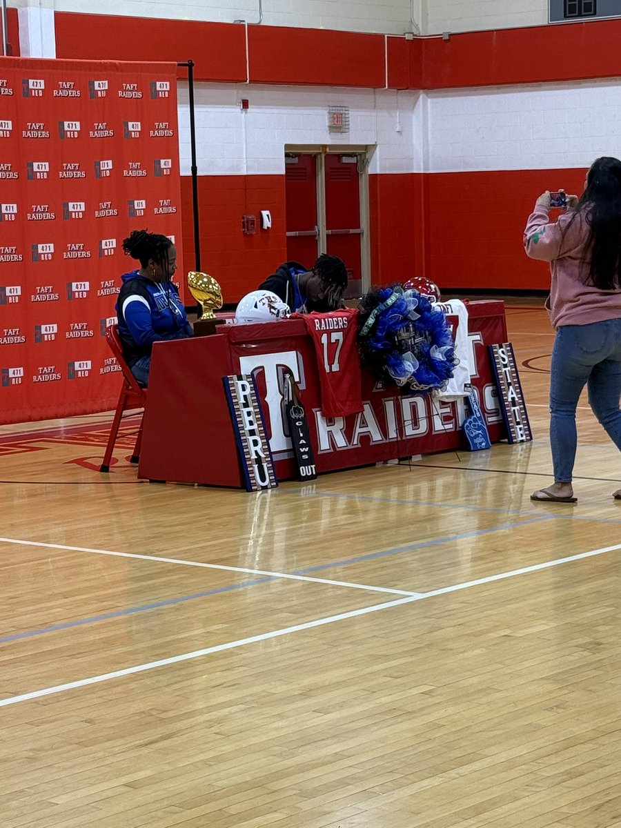 Jacob Falcon (@coachfalcon210) on Twitter photo Congratulations to <a href="/KenyenSkelton/">Kenyen_Skelton17</a> Long journey, rewarding journey. #relentless <a href="/TaftRaider/">Taft Raider Football</a> <a href="/NISDTaft/">Taft HS</a> <a href="/PSCFootball/">Peru State Football</a> Congratulations to <a href="/KenyenSkelton/">Kenyen_Skelton17</a> Long journey, rewarding journey. #relentless <a href="/TaftRaider/">Taft Raider Football</a> <a href="/NISDTaft/">Taft HS</a> <a href="/PSCFootball/">Peru State Football</a>