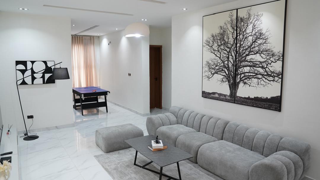 baygem_ngr's tweet image. To Rent

Fully furnished/Serviced 2 bedroom apartment

Location: Ologolo Lekki 

Rent: N10m per Annum 

📞
+2349073267769
wa.me/c/2349073267769
baygemngr@gmail.com