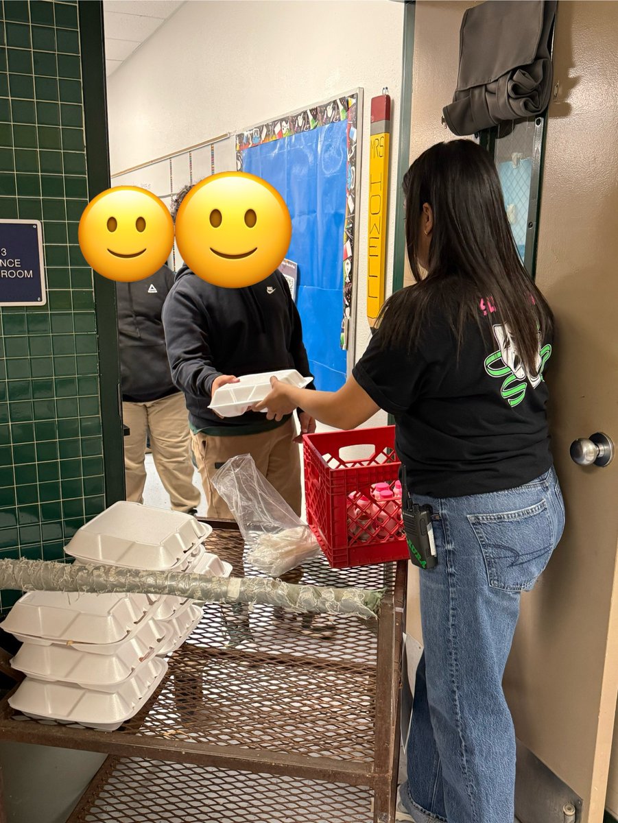 Daniela Gonzalez ๐ (@dgonzalez_sms) on Twitter photo My team is better than yours! I truly feel like the luckiest AP/CTC. Full day of testing, everyone has been incredible. Our lunch team led by our employee of the year was organized and so smooth. Thank you โค๏ธ <a href="/Slider_Middle/">William D. Slider Middle School</a> My team is better than yours! I truly feel like the luckiest AP/CTC. Full day of testing, everyone has been incredible. Our lunch team led by our employee of the year was organized and so smooth. Thank you โค๏ธ <a href="/Slider_Middle/">William D. Slider Middle School</a>