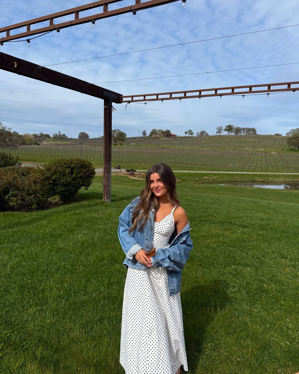 lulusdotcom's tweet image. an easy breezy LWD will never go out of style, just ask our @lulus babes 🤍

shop LWDs: lulus.visitlink.me/G3eHPM

featuring:
@mikirai
@bryanna_ruiz_
@casuallymallory
@emmybucher

#gardengirl #springootd #springdresses #pinterestoutfits #pinterestmoodboard