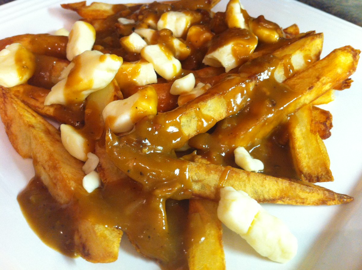 clubfoody1's tweet photo. Today is National #PoutineDay⚜️
Poutine with Bacon Gravy... WOW! 🤯
(check out my next posts👆 & the previous one 👇 for more poutine recipes)
#YouTube 📽️: https://t.co/cVoJmHGWqf
#RECIPE ➡️: https://t.co/P6W4UGpaF7
@EventGuideToday @DiningGuide2Day #RecipeOfTheDay