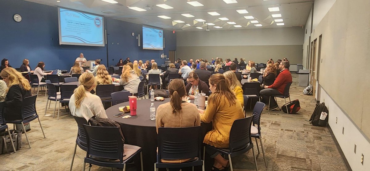 IowaNACEP's tweet photo. Our inaugural state conference at @HawkeyeCollege is in the books! We are grateful to all attendees, presenters, and volunteers who made the event a success. See you next year at Eastern Iowa Community College on March 27! #ConcurrentEnrollment #NACEP https://t.co/FaQep4U7tP