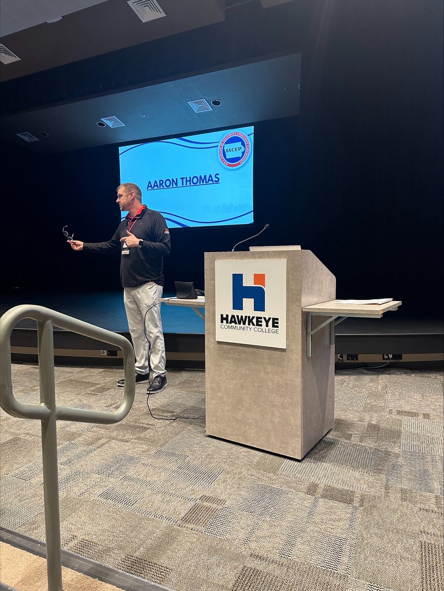 IowaNACEP's tweet photo. Our inaugural state conference at @HawkeyeCollege is in the books! We are grateful to all attendees, presenters, and volunteers who made the event a success. See you next year at Eastern Iowa Community College on March 27! #ConcurrentEnrollment #NACEP https://t.co/FaQep4U7tP