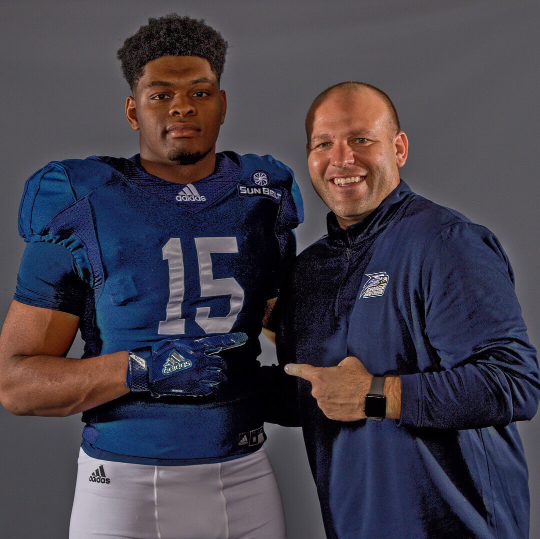 Still Processing this one  💔 … One of the best humans that I ever had the pleasure of building a relationship with … He was a Beautiful Soul that impacted so many positively … He was one of Kind … Prayers to his Family &amp; the GS Brotherhood … Rest Easy Big Man … 💙 #15 Quin