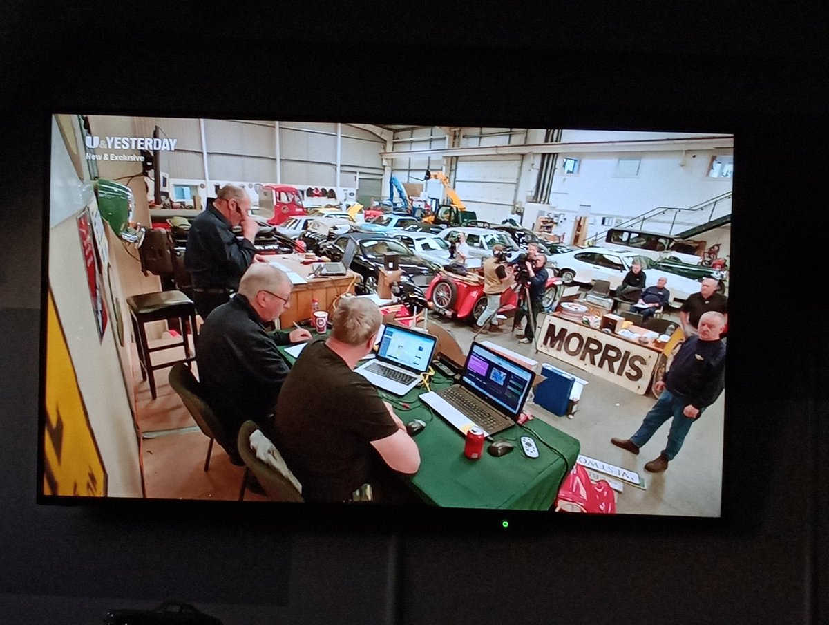 TrevCampbell's tweet image. Yay a brand new series starts tonight @DTMathewsons #BangersAndCash #RestoringClassics