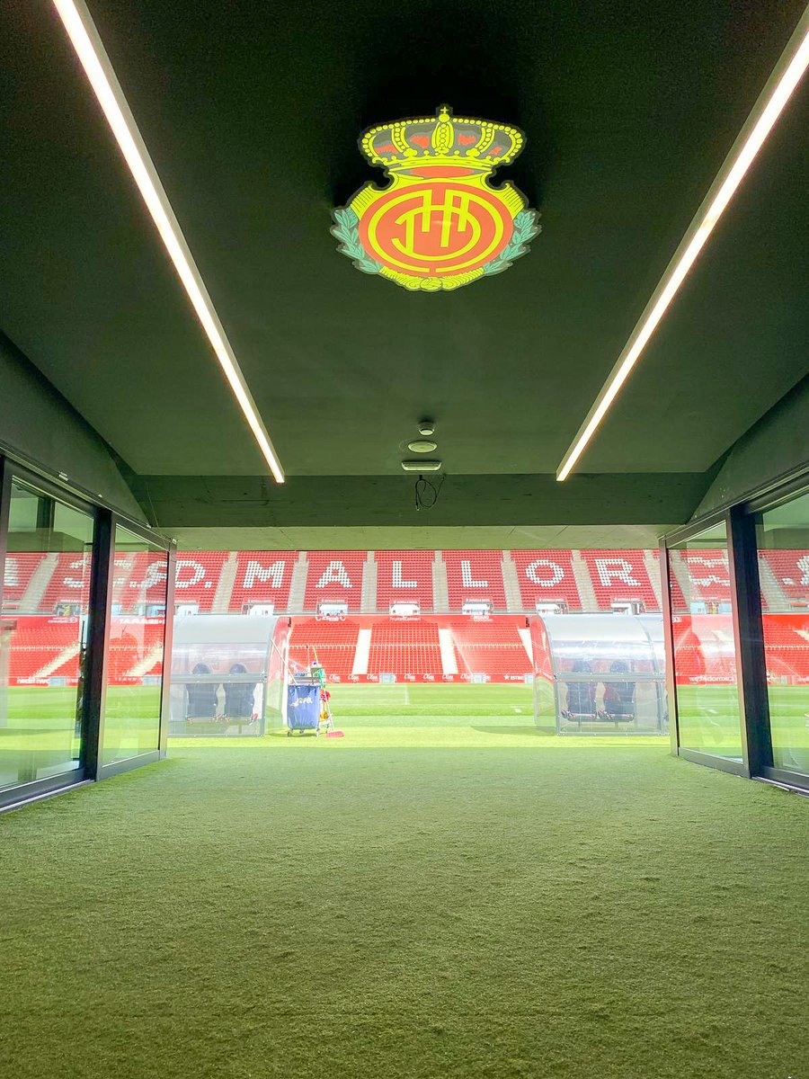 sdformentera's tweet photo. Moltes gràcies, @RCD_Mallorca 🙌!

Representants dels equips sèniors del Formentera han participat d'una jornada de formació a les instal·lacions del club amb el responsable dels equips del planter, Miquel Toni, i l'staff de l’àrea de metodologia i cos tècnic del juvenil B 👏 https://t.co/RSegghi3PB