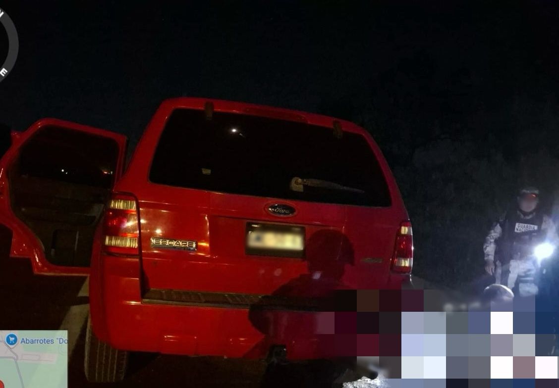FRUSTRAN ROBO DE DOS CAMIONES TORTON Y LIBERAN A UNA PERSONA PRIVADA DE SU LIBERTAD
Detienen a dos presuntos responsables y aseguran una camioneta
En una acción coordinada, entre la Policía Municipal y la guardia Nacional.