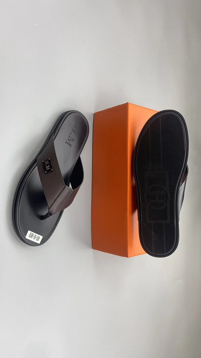 dinero_crocs's tweet photo. Italian palms 

Price: ₦22,000

Location Kaduna.
Call or WhatsApp— 08063769764 https://t.co/7aKdmH0Q0a