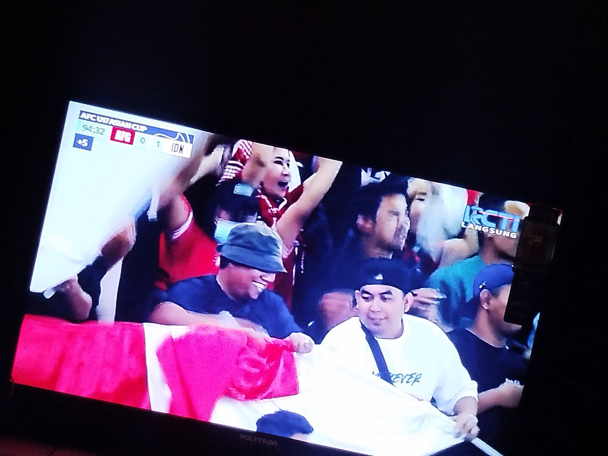 indo vs afganistan scor 1:0 
pemain lapis ke 2 masih bnyak pr semakin kokoh di puncak klasmen sudah di pastikan lolos PILDUN U17 QATAR