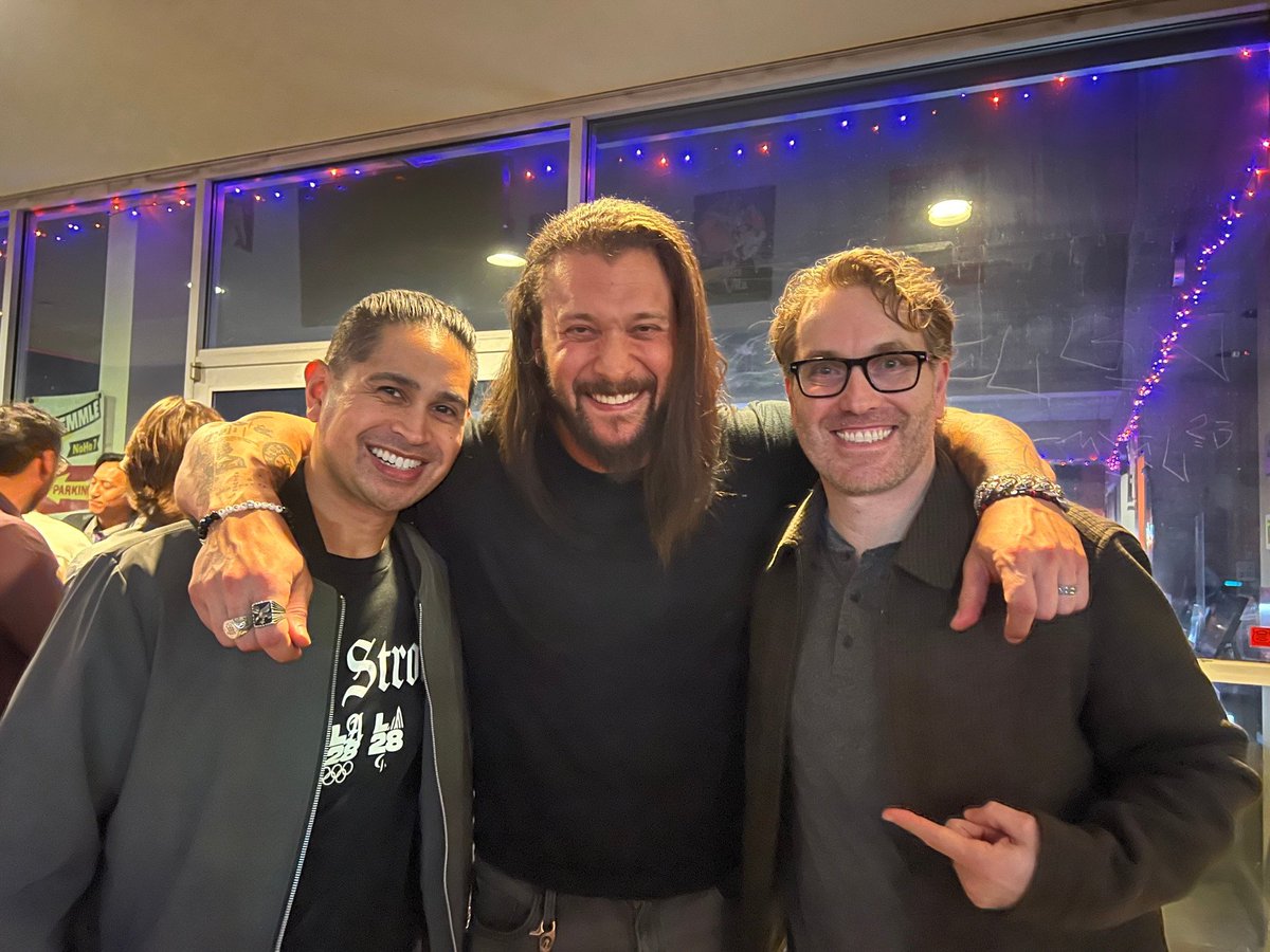 I had a great time with <a href="/TheJimmyV/">Jim Velasco</a>  at the Pasadena Film Festival <a href="/PasFilmFest/">PasadenaFilmFestival (PIFF)</a>. 

Congrats to <a href="/realKILLERkross/">Kevin Robert Kesar</a> and the entire #BlueEvening team. Great work with your movie, you guys killed it!