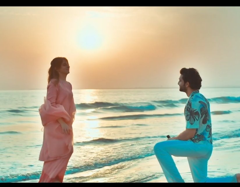 arshiiyatweets's tweet photo. never knew a goodbye would be this much painful. ahad and dananeer, you both literally made me and us happy by giving us talha and roshi. im too emotional rn, but yes, i am happy that our talrosh got a happy ending. you both did great job! #meemsemohabbat @ahadrazamir @DananeerM https://t.co/ww6qH8cR6O