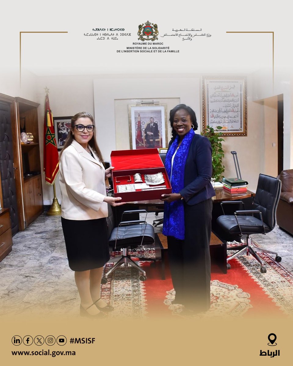 mnst_solidarite's tweet photo. استقبلت السيدة الوزيرة #نعيمة_ابن_يحيى،  السيدة أونييل يانكنغا أوبولو، عقيلة السفير والممثل السامي لجمهورية #الغابون لدى #المملكة_المغربية، ورئيسة النادي الدبلوماسي، إلى جانب السيدة ليوبيتشا باوير، عقيلة السفير الصربي ونائبة رئيسة النادي. 
#MSISF https://t.co/B6uSlc8qq4