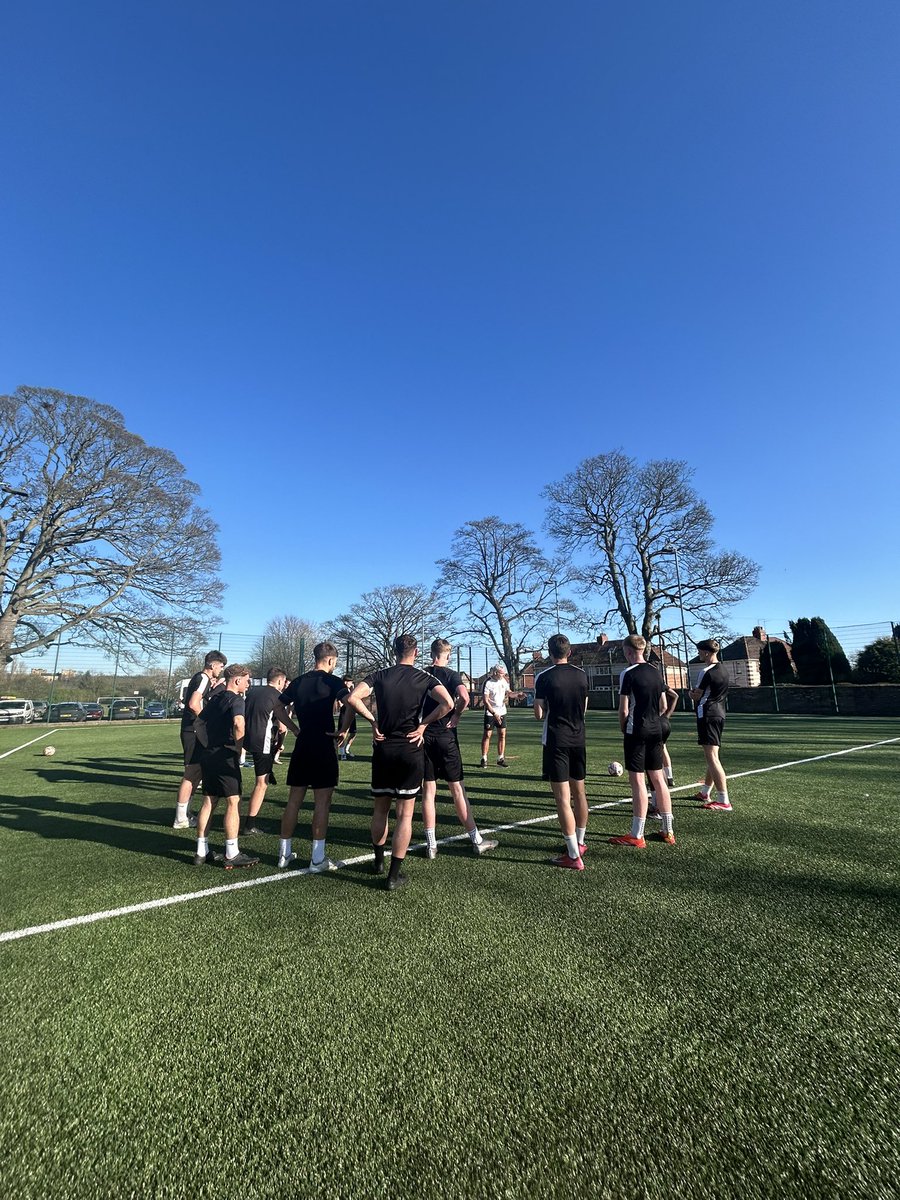 Park View AFC tweet media