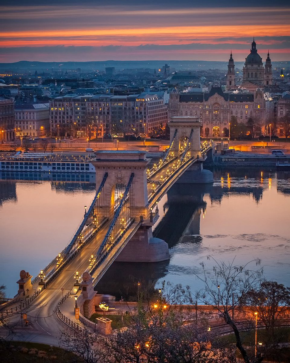 archi_tradition's tweet image. What is preventing YOU from moving to Hungary?