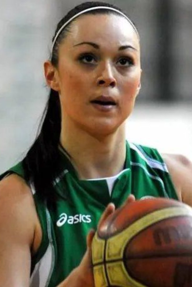 DiegoSpiridona's tweet photo. ΚΛΕΙΣΤΕ ΤΗΣ ΤΑ ΜΙΚΡΟΦΩΝΑΑΑ!!!

ΕΛΕΟΣΣΣΣ!!!

ΔΕΝ ΘΕΛΟΥΜΕ ΡΕΕΕ!!!

ΠΛΗΡΩΝΟΥΜΕ ΚΑΙ ΑΠΑΙΤΟΥΜΕ @novasportsgr!!

#OlympiacosBC 
#NoVa 
#olymac https://t.co/d7jCHJVVUf