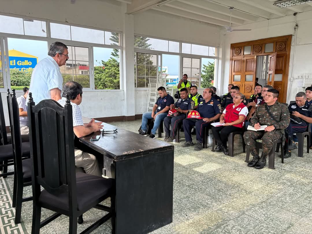 MastvGt's tweet photo. #Prevenciรณn
Cruz Roja Guatemalteca participรณ en la reuniรณn de coordinaciรณn interinstitucional previa a โSINAPRESE 2025โ en Coatepeque, Quetzaltenango, con el fin de coordinar acciones de prevenciรณn y respuesta.
#mastv un canal que suma https://t.co/0EP2ySYHlR