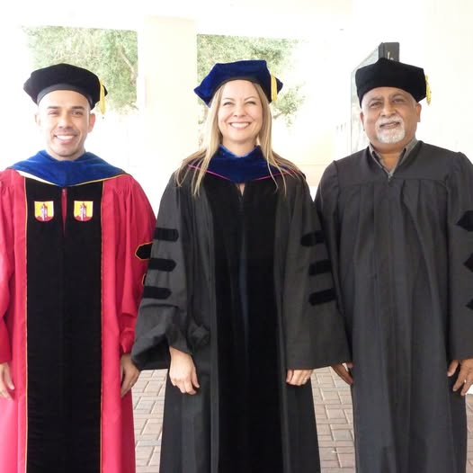 Kudos to all award recipients! A special congrats to Dr. Yash Bhagwanji-- C &amp; I Associate Professor who won the Excellence &amp; Innovation in Undergraduate Teaching award!  🦉🍎🥳