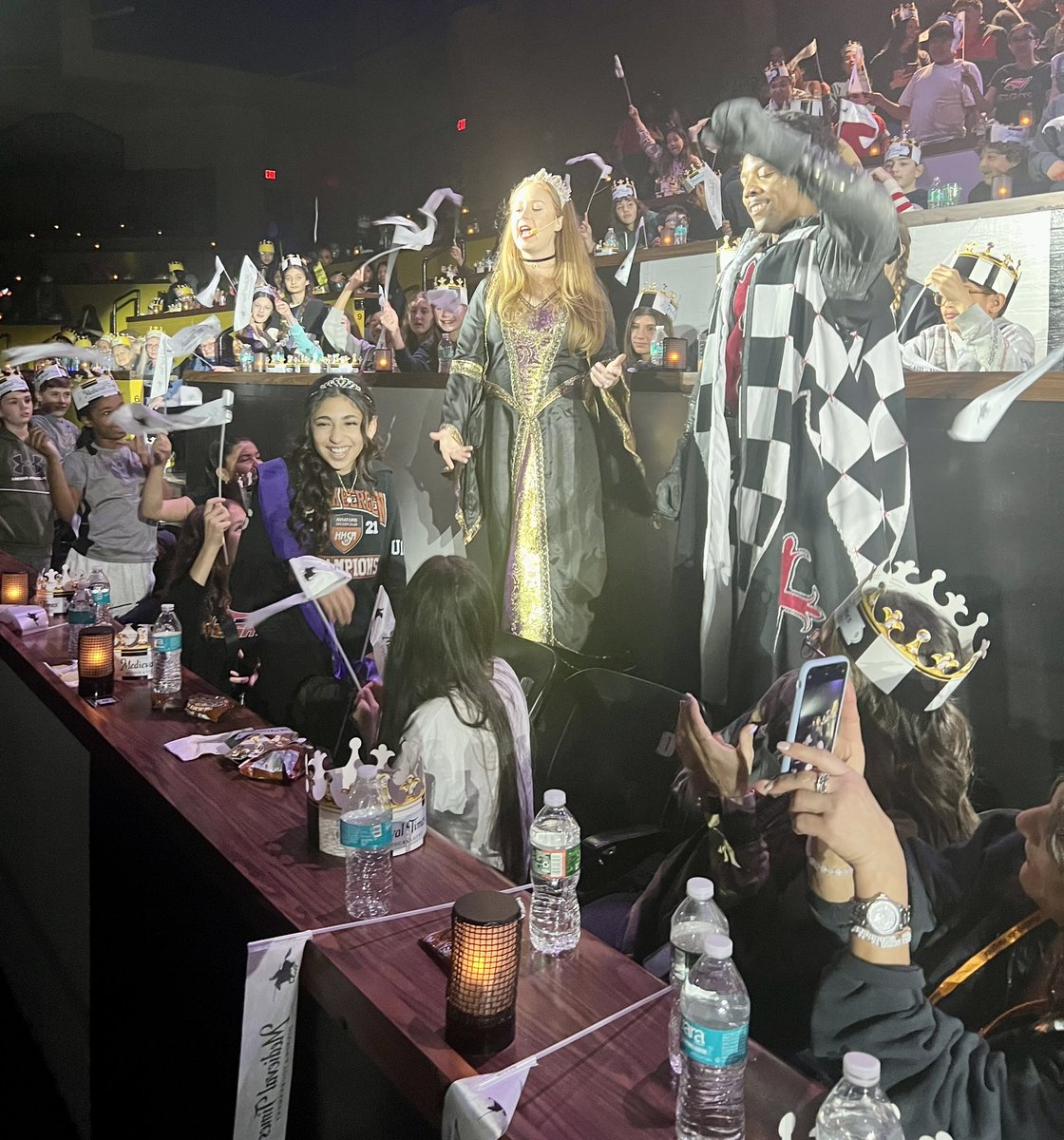 HHJuniorAviators tweet media