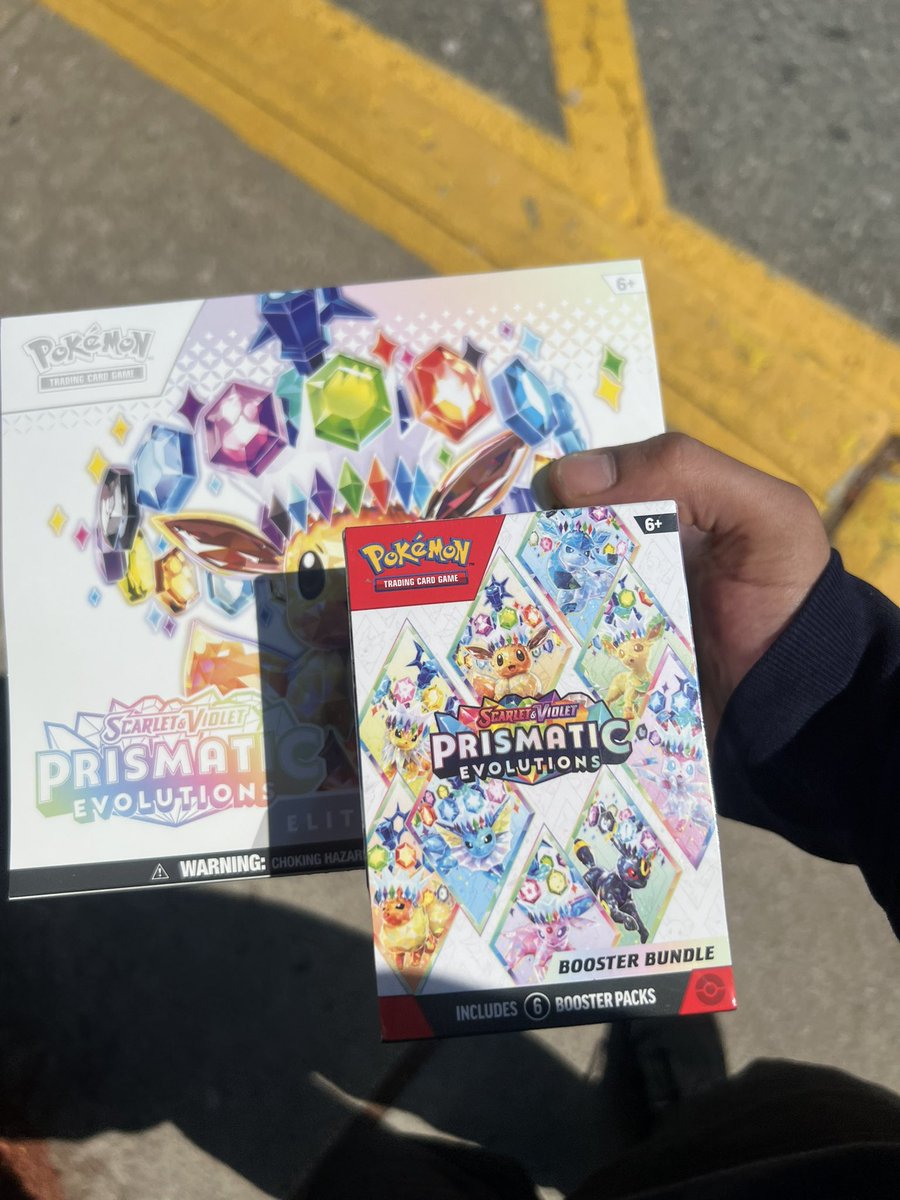 _Raphael25's tweet photo. NOW THATS A BOOOOOOOOM👀‼️ #surgingsparks #pokemon #pokemon151 #journeytogether #scarletandviolet #tcgplayer #whodoyoucollect #teamrocket #prismaticevolutions @BUYSELLTRADETCG @CBCollectors https://t.co/fbE4PbPG21