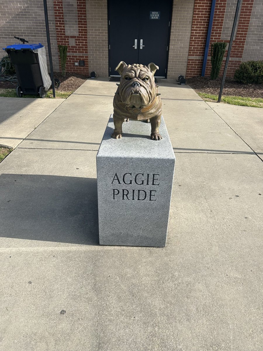 Kymani Service tweet media