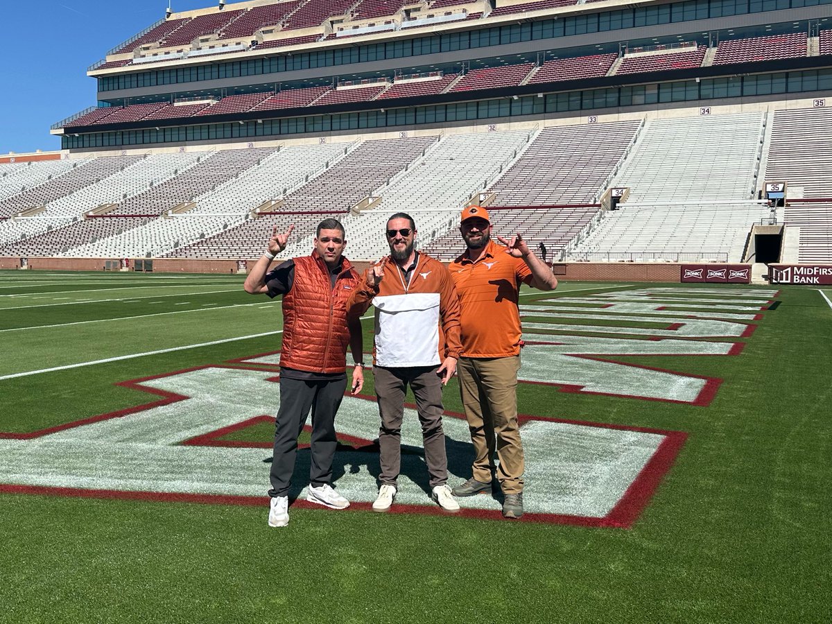 UTAustinPolice's tweet photo. Chief Streepy, Captain Johanson and Senior Director Trabon just wrapped up collaborating with our SEC Partners at the SEC Police Chiefs and Emergency Managers Conference. Thank you to the OU Police Department for welcoming a few Longhorns to Norman. Hook 'Emπ€#oupd #SEC #HookEm https://t.co/btgmwCDnBa