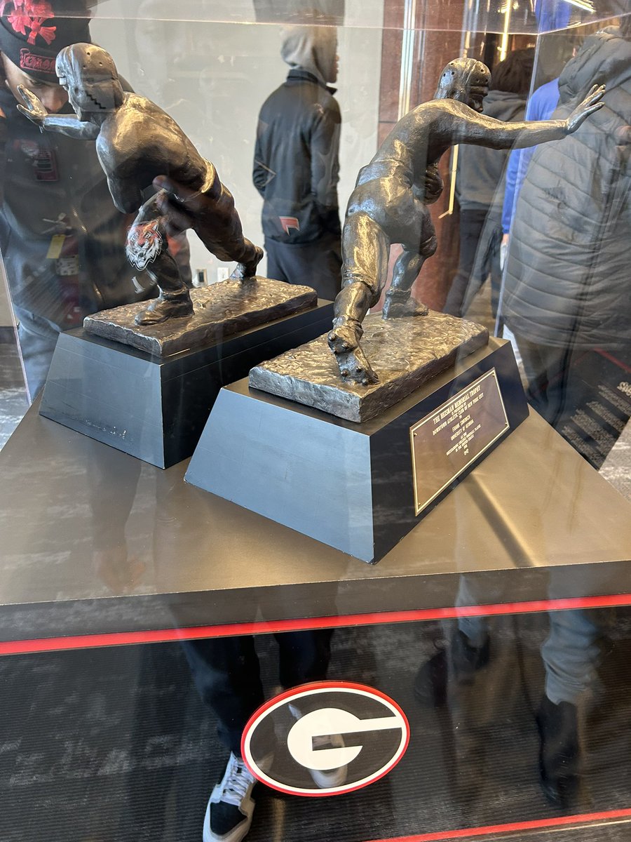 Kymani Service tweet media