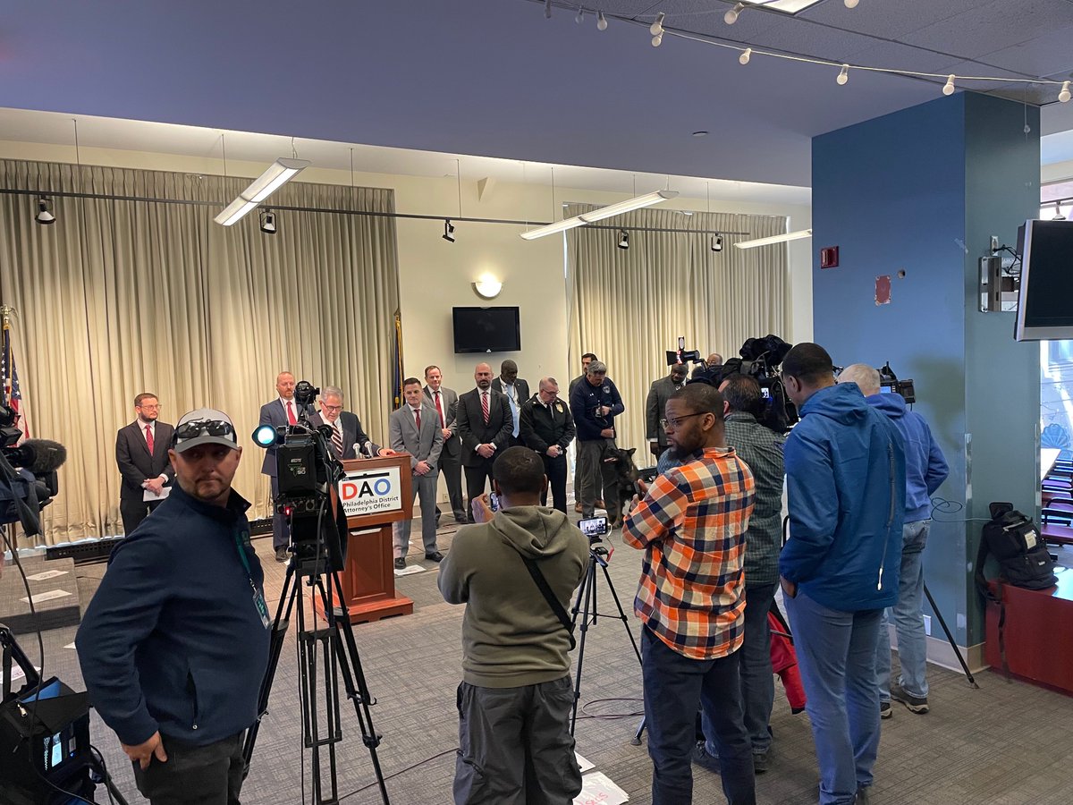 DEAPhiladelphia (@deaphiladelphia) on Twitter photo #DEAPhiladelphia, working a long-term investigation with our state and local LE partners dismantled several drug mills operating in Philadelphia, PA and removed illegal guns and more than 31 kilos of fentanyl from the local drug supply #DEA <a href="/TheJusticeDept/">U.S. Department of Justice</a> @PhilaDAO <a href="/PhillyPolice/">Philadelphia Police Department</a> #DEAPhiladelphia, working a long-term investigation with our state and local LE partners dismantled several drug mills operating in Philadelphia, PA and removed illegal guns and more than 31 kilos of fentanyl from the local drug supply #DEA <a href="/TheJusticeDept/">U.S. Department of Justice</a> @PhilaDAO <a href="/PhillyPolice/">Philadelphia Police Department</a>