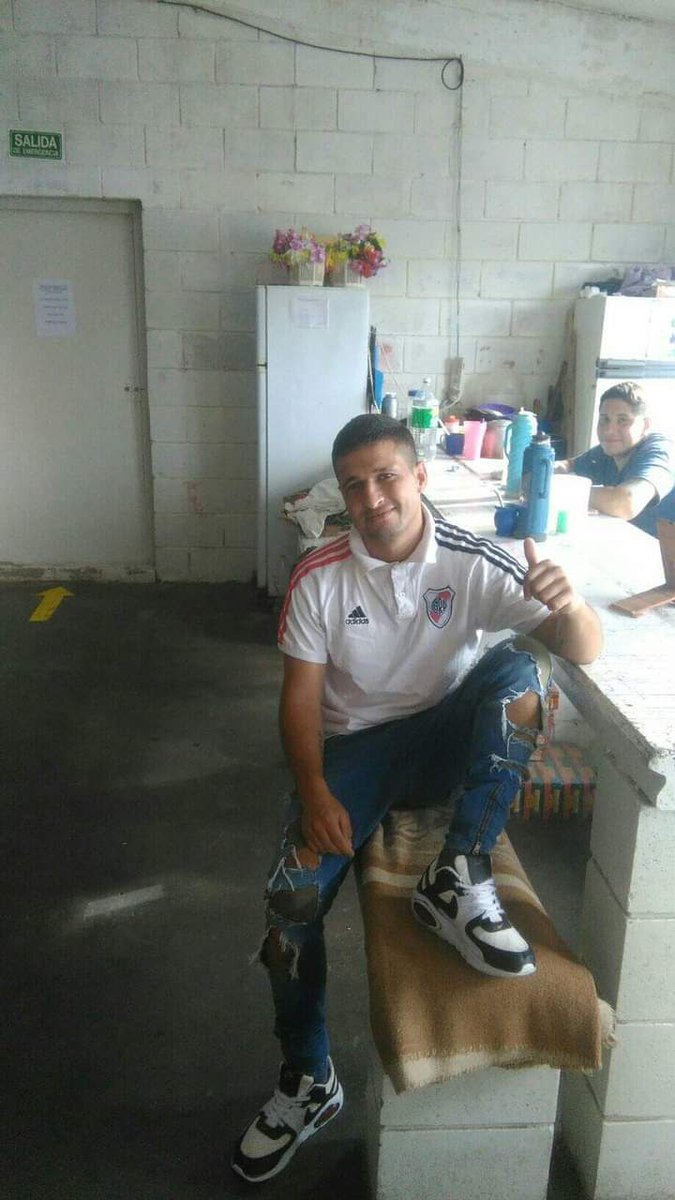 Presitos_23's tweet photo. Ya vamos a darle más vida a esta cuenta. Muchísimo material. 😋 https://t.co/NqC274GIKW