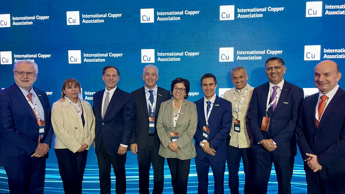 CodelcoChile's tweet photo. “El mundo necesita un cobre que se produzca de manera responsable, que respete el medio ambiente y que genere relaciones amigables con las comunidades", Máximo Pacheco, presidente del directorio de Codelco, en el #ICAday de #CescoWeek2025. https://t.co/aF3xhieneu