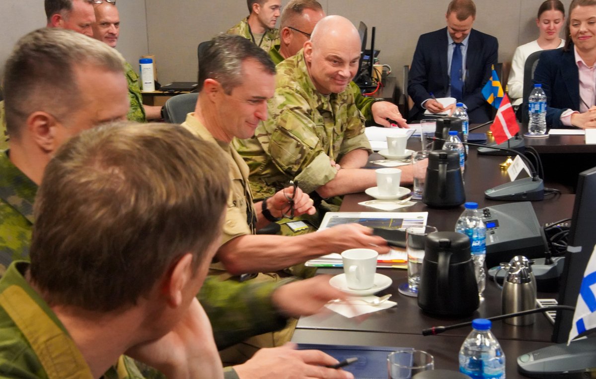 JFCNorfolk's tweet photo. Chiefs of Defence from Denmark, Finland, Iceland, Norway &amp; Sweden met as the Nordic Defence Cooperation (NORDEFCO) at JFCNF. Briefings included JFCNF growth, mission, personnel &amp; infrastructure. Each country plays a key role in NATO directly supporting the JFC Norfolk mission. https://t.co/OvjFDQ8rXM