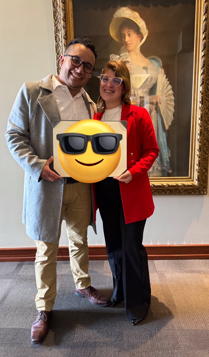 La luz molesta a los que están acostumbrados a vivir en las sombras, por eso vamos con toda 🚀 para ser un ☀️ 🤩😁