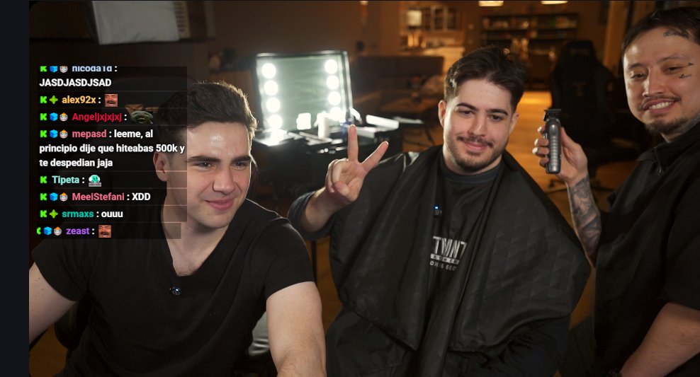 Elmiillor's tweet image. ACABO DE HITEAR CASI 💸1.000.000€💸 MIENTRAS ME CORTAN EL PELO
LIVE AHORA SE VIENE ULTRA CELEBRACION
🎁 SACO 10 ganadores de 1.000€ CADA UNO DE TODOS LOS RT / COMENTARIOS A ESTE TWEET🎁
Ganadores en 24h de este tweet @grok
Follow @gamdom y @Elmiillor
KICK ELMIILLOR 🟢