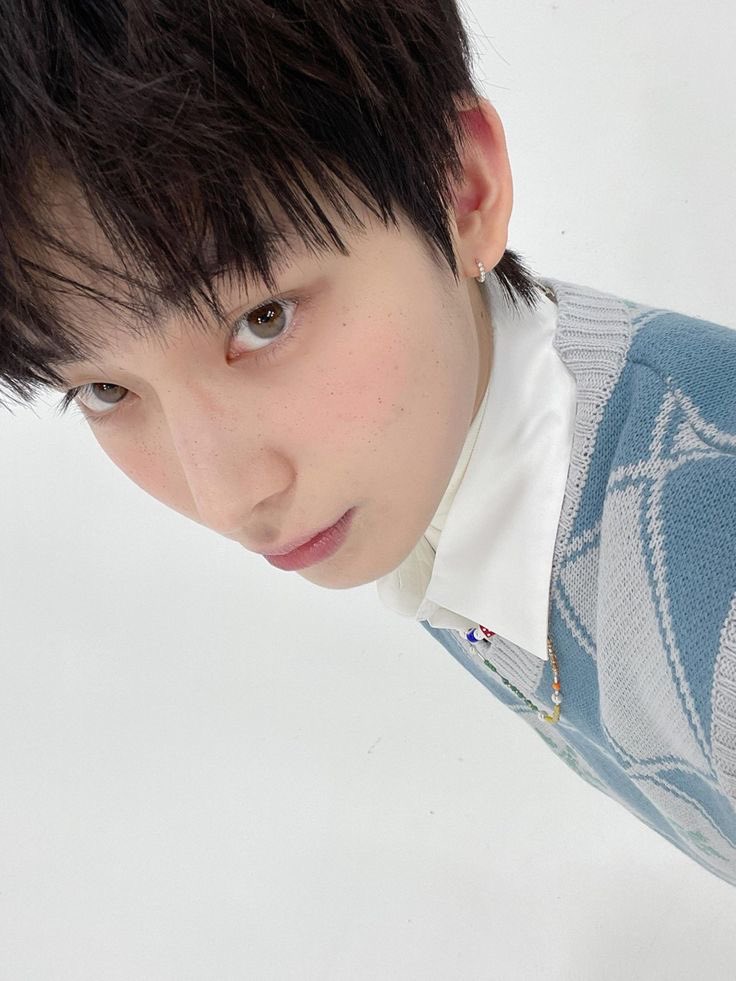 🪽jojo - looking for moots ୨୧

— she/her
— 08
— #kpoptwt #stantwt #genshintwt veteran
— enhypen, illit, &amp;team, ive, le sserafim, iz*one, jo yuri, close your eyes
— any fandom is welcome as long as u don’t actively hate on my ults (enhallit)

♡ / ↻ to be moots