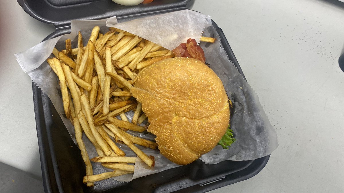 hottomodo's tweet photo. Lunch 🥵🥵 https://t.co/kUWKhKPRse