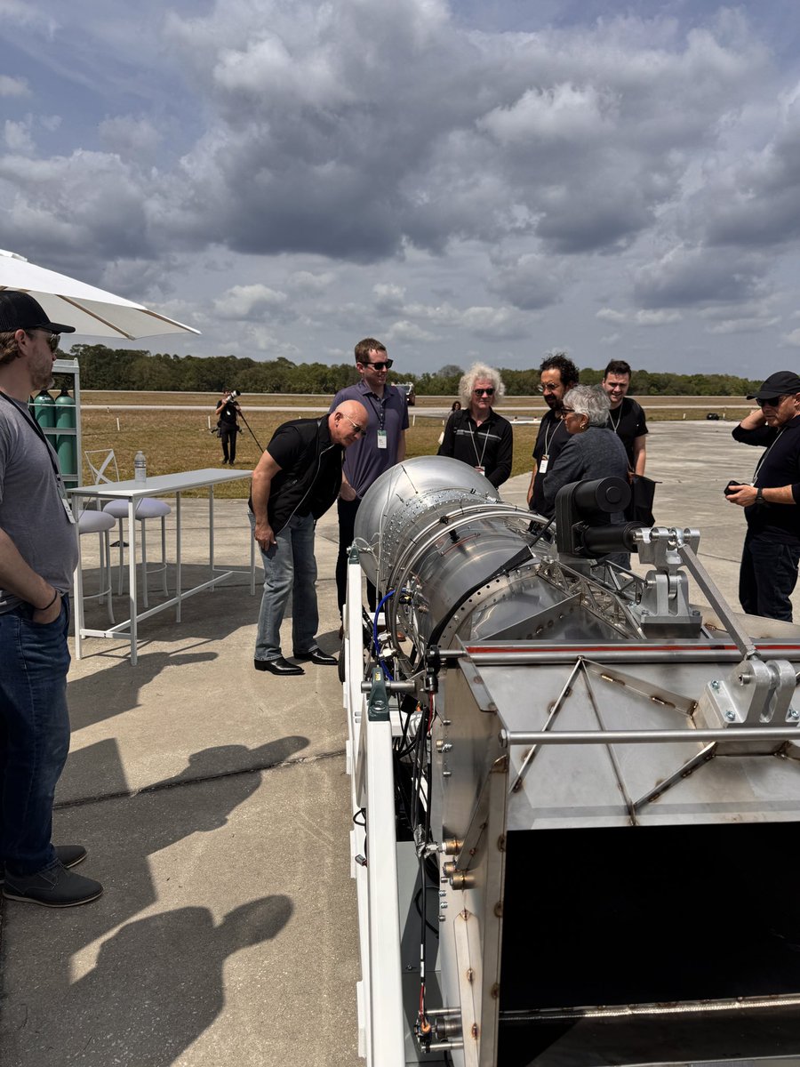 Ian Brooke tweet media