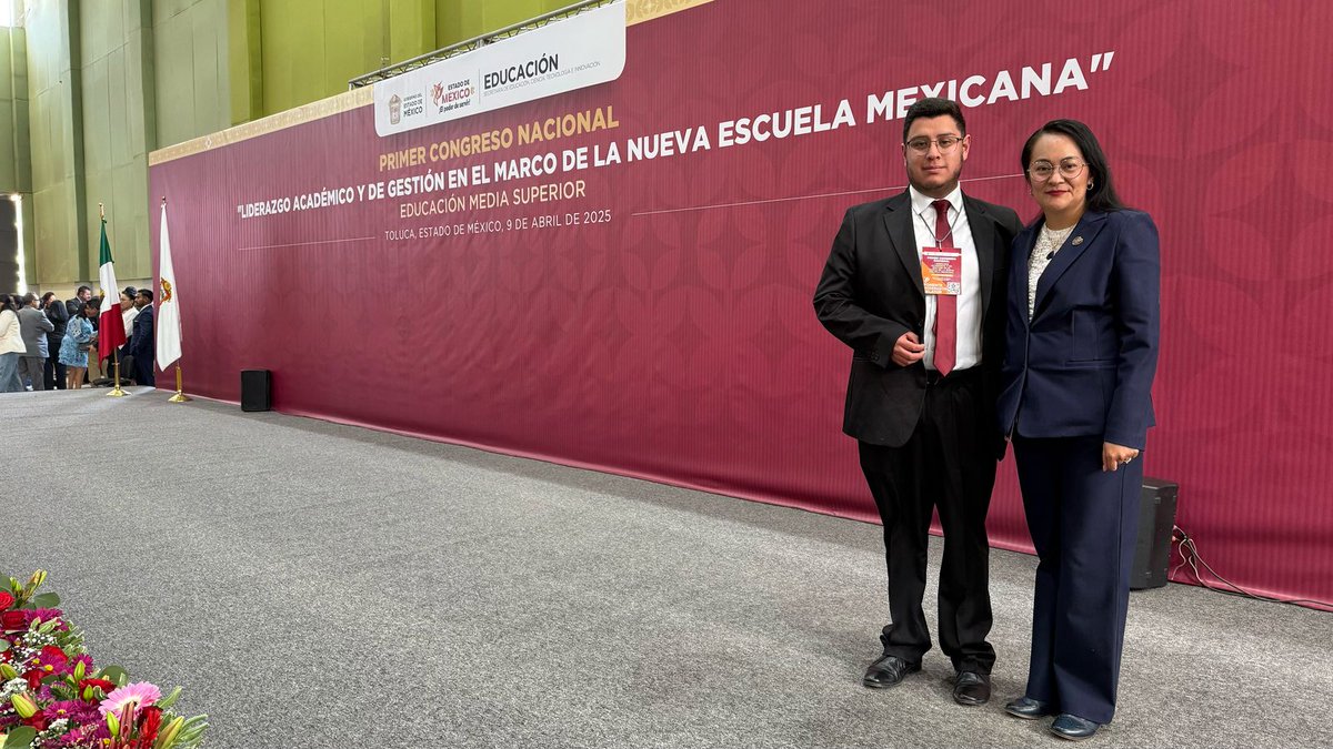 escuela_273's tweet photo. Se dió inicio al 1° CONGRESO NACIONAL “LIDERAZGO ACADÉMICO Y DE GESTIÓN EN EL MARCO DE LA NUEVA ESCUELA MEXICANA” en el 
que la EPO273 tiene presencia y representación a través del Mtro. Benito Olivares López, docente y la Dra. Livia Nallely Francés Ruiz, subdirectora académica. https://t.co/Jh7LQJCehh